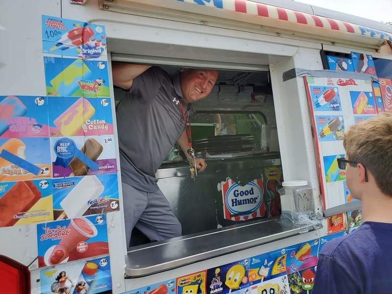 Mr. Burns opening ice cream truck window